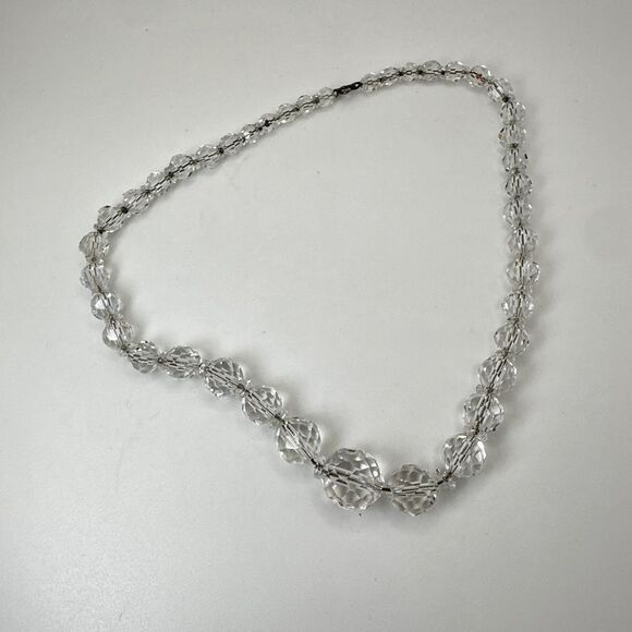 15" Vintage graduated rock crystal all strung on a sterling silver chain! - Picture 12 of 16
